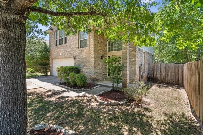 Building Photo - 10520 Fosseway Dr