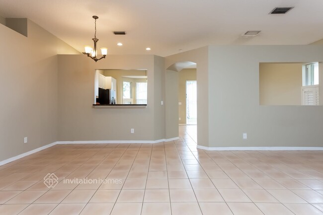 Building Photo - 3544 Coco Lake Dr