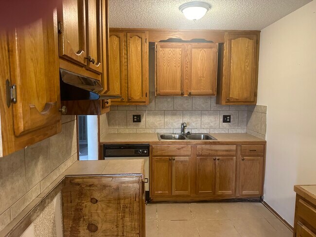 Foto del edificio - 8537 Longwood View Ave