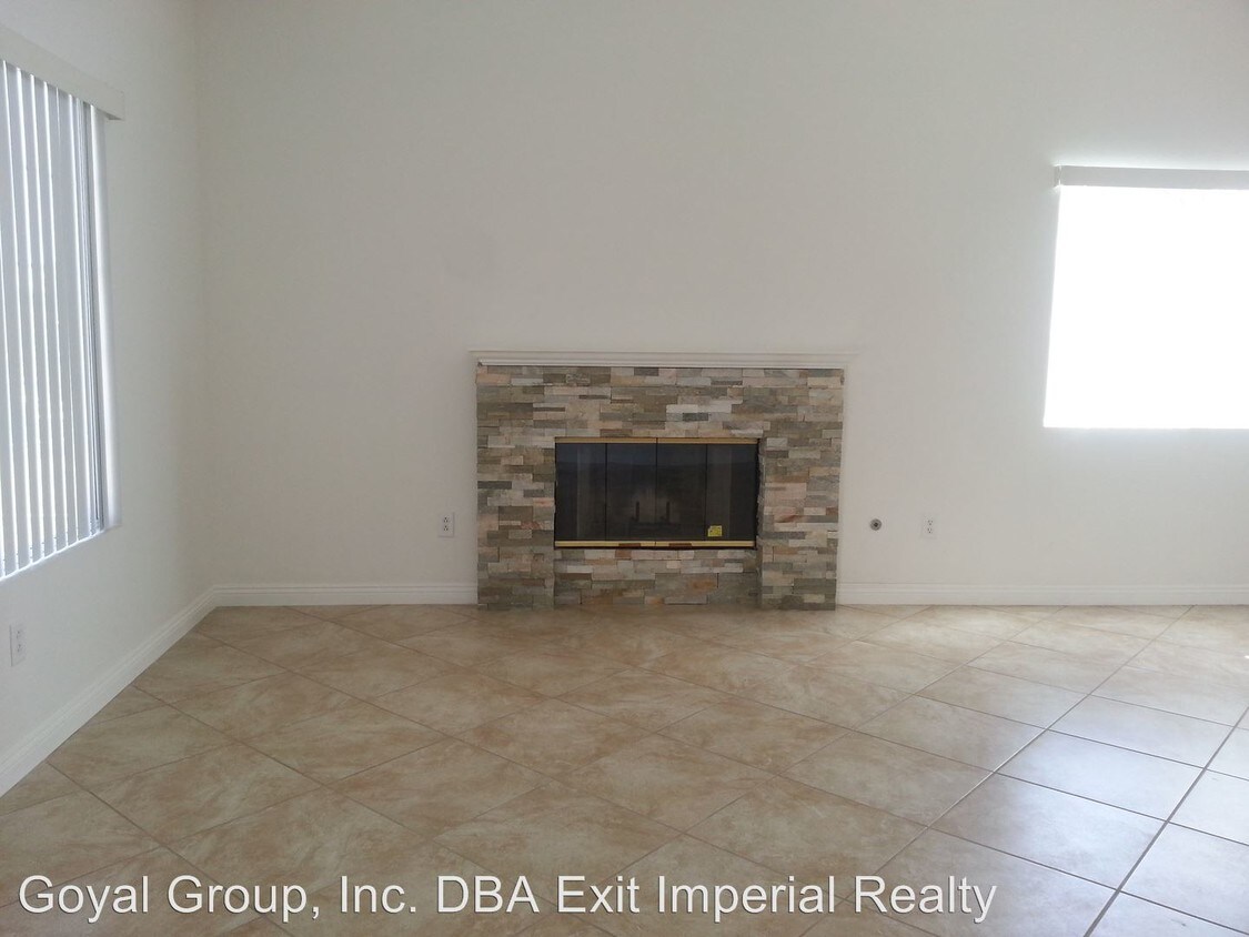 374 Solano Ave, El Centro, CA 92243 - House Rental in El Centro, CA |  Apartments.com