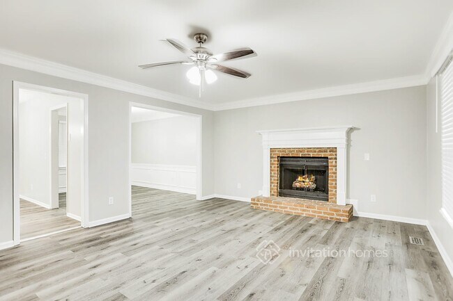Foto del edificio - 1362 Willowbrook Dr SW
