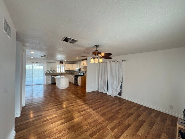 Foto del edificio - Beautiful 4 bedroom in West Lancaster