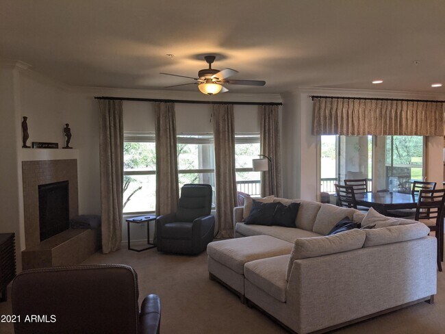 Building Photo - 33575 DOVE LAKES Dr