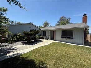 Building Photo - 227 Red Cloud Dr