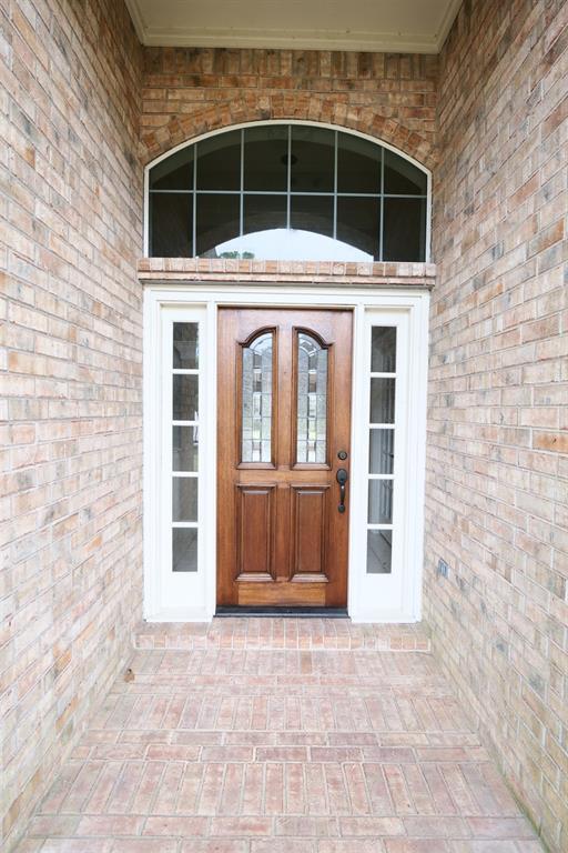 Foto del edificio - 19907 Forest Dr