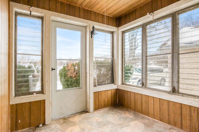 Foto del edificio - Home For Rent