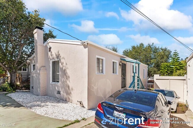Building Photo - 2 br, 1 bath House - 3869 High St, Oakland...