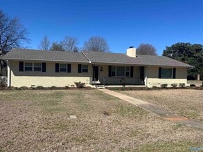 Building Photo - 1711 Lydia Dr NW