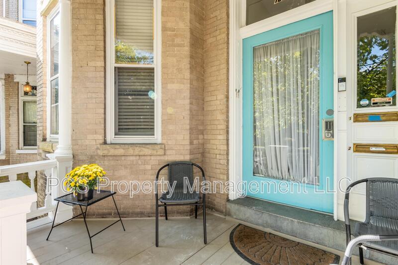 Photo - 1621 West Grace Street - 1