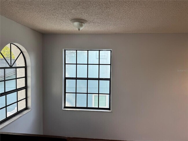 Foto del edificio - 1212 Indian Bluff Dr