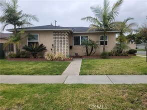 Building Photo - 13203 S Isis Ave