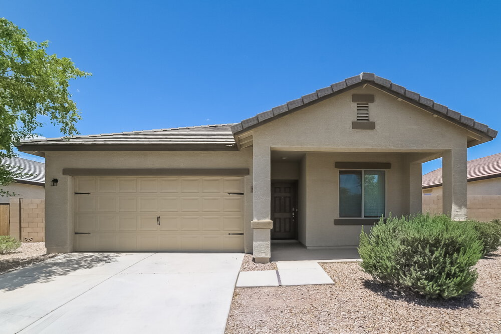 Foto principal - 24650 W Gregory Rd