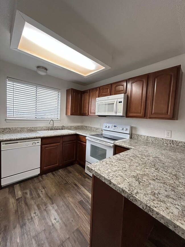 Building Photo - 2 BR/1 BA Condo in Desirable Area of Wesminster, CO