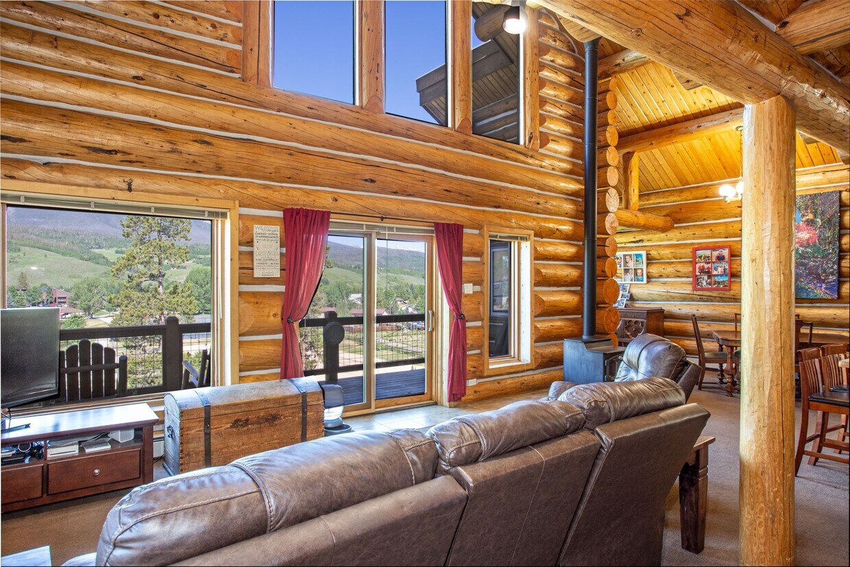 Foto principal - 545 Tanglewood Ln