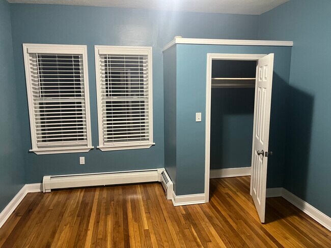 Foto del edificio - 28 Supple Rd