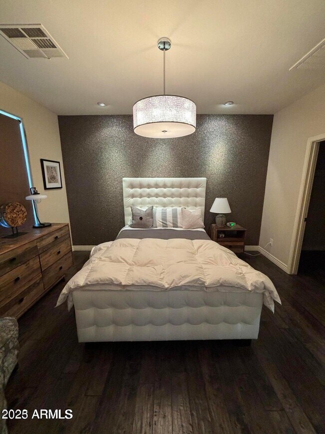 Foto del edificio - 20704 N 90th Pl