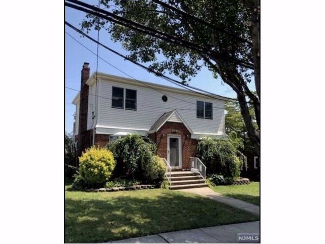 Primary Photo - 110 Chestnut St