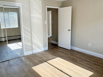 Building Photo - Cedar Towers