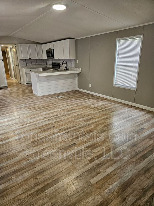 Foto del edificio - 6 Willow Ct