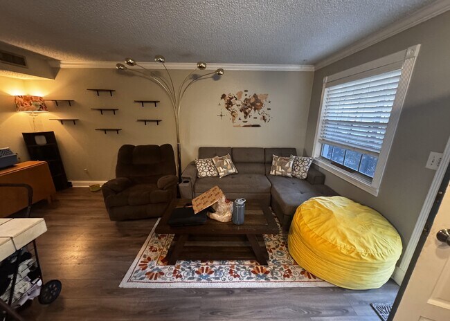 Photo - 2893 S Osceola Ave Apartment