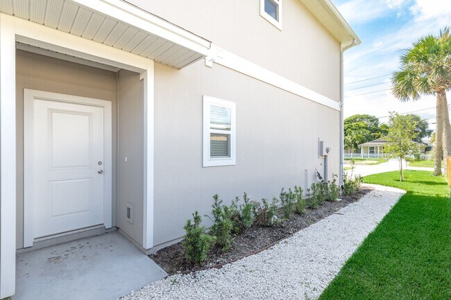 Building Photo - Beautiful House in Jacksonville Beach
