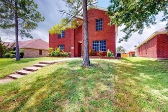 Building Photo - 3205 Bent Oak Dr