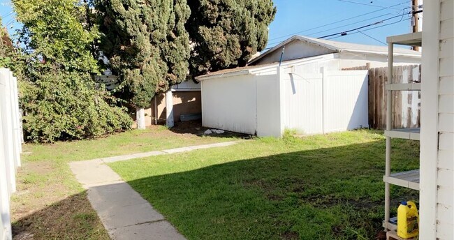 SPACIOUS BACK YARD - 4427 W 137th Pl