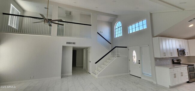 Building Photo - 7301 W Sierra St