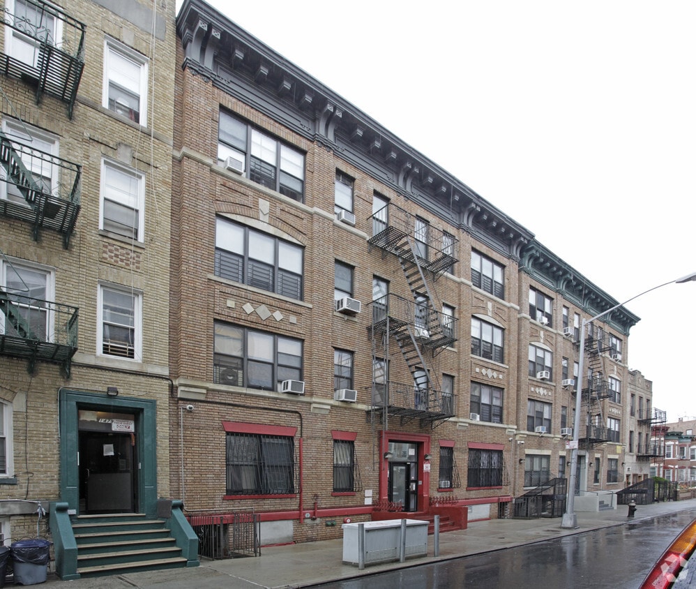 Primary Photo - 1483 Lincoln Pl