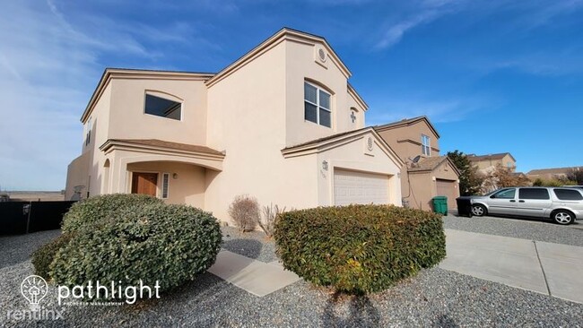 Building Photo - 3 br, 2 bath House - 3101 Cochiti Street N...