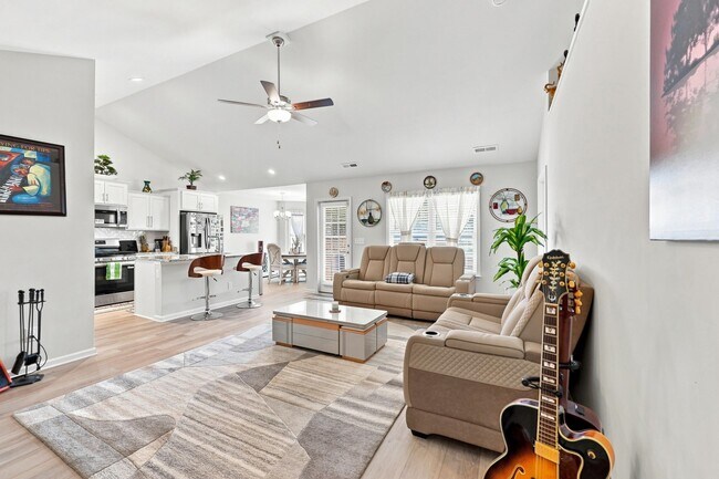 Foto del edificio - 506 Woodside Dr