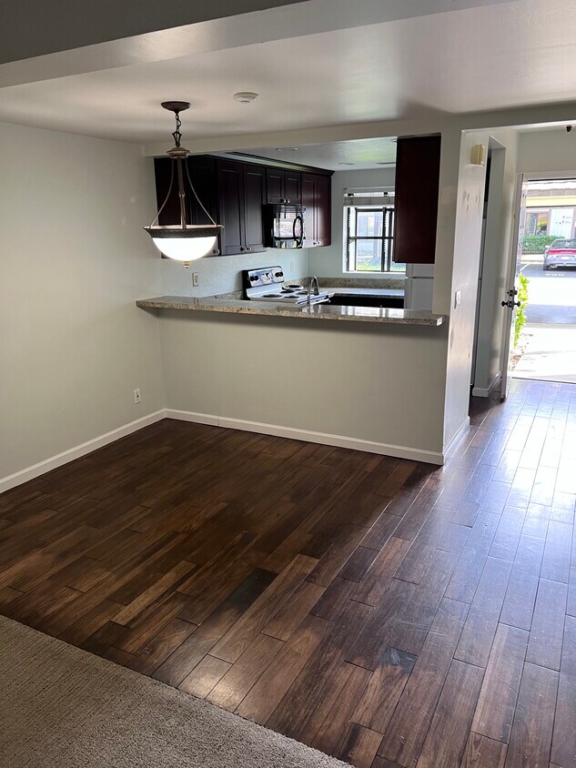 6330 Joaquin Murieta Ave, Newark, CA 94560 Townhome Rentals in Newark