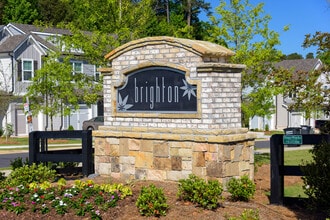 Building Photo - Brighton Townhomes