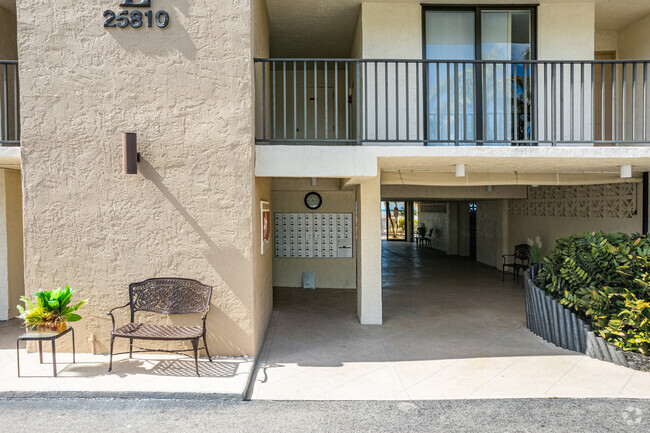 Foto del edificio - Seascape of Little Hickory Islands Condos.