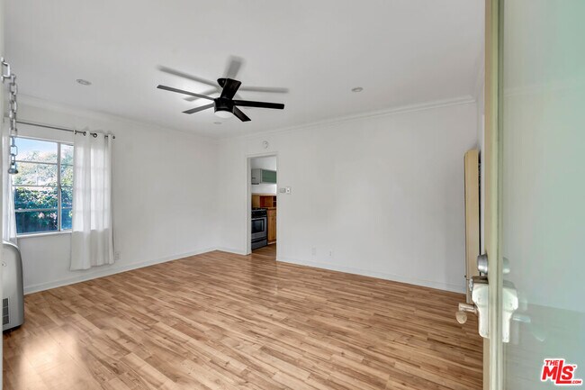 Foto del edificio - 1010 Hill St