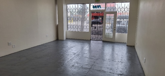 Photo - 1436 W Martin Luther King Jr Blvd House