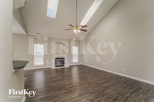 Foto del edificio - 6827 Sweetfield Dr