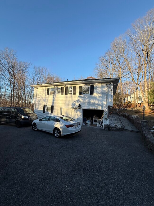 Foto del edificio - 2355 Vista Ct