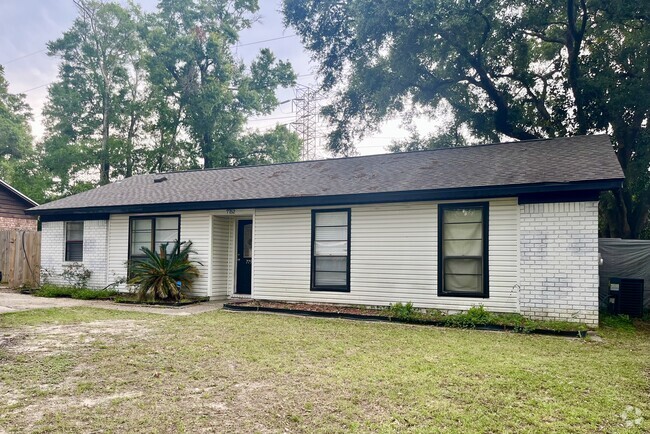 Building Photo - 7752 Deborah Dr