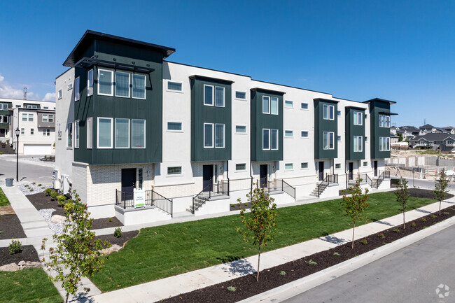 Building Photo - Park Valley Townhomes