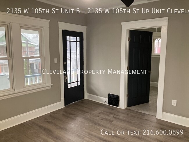 Building Photo - 2135 W 105th St