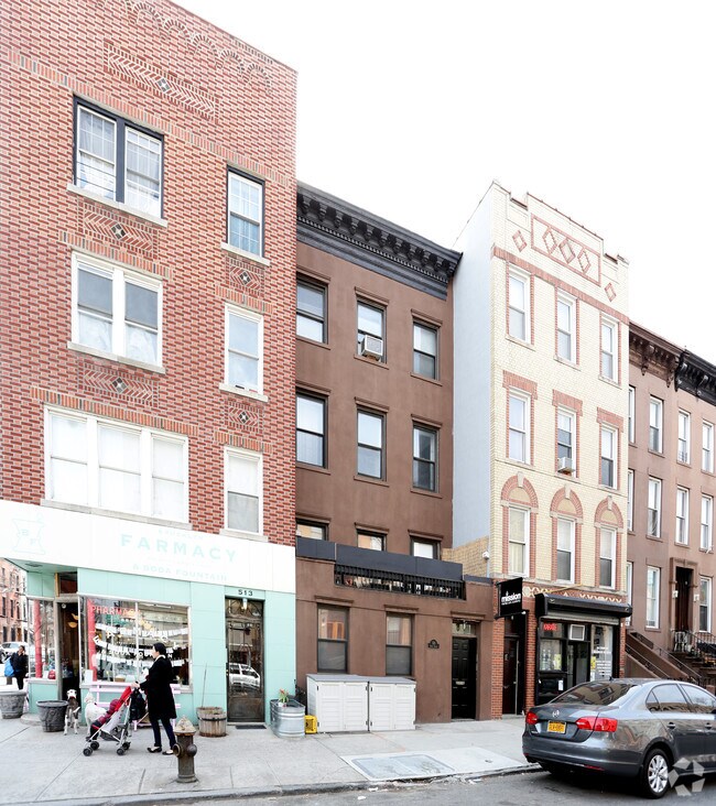 Foto del edificio - 515 Henry St