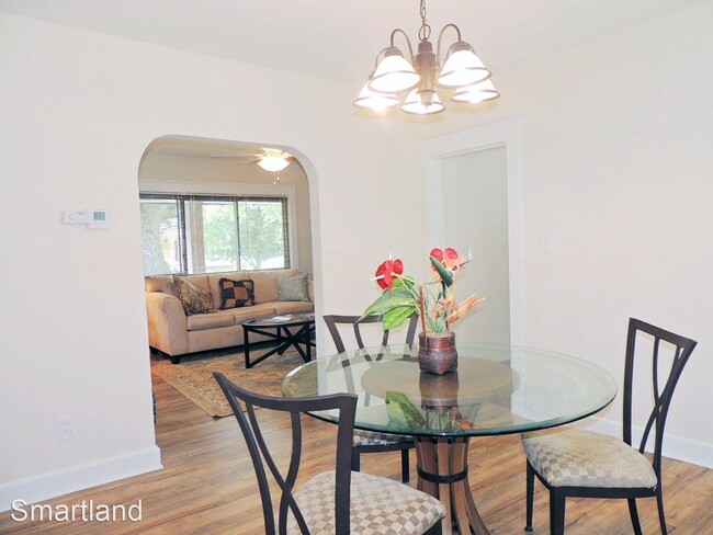 Building Photo - 3 br, 1.5 bath House - 20431 Westport Ave