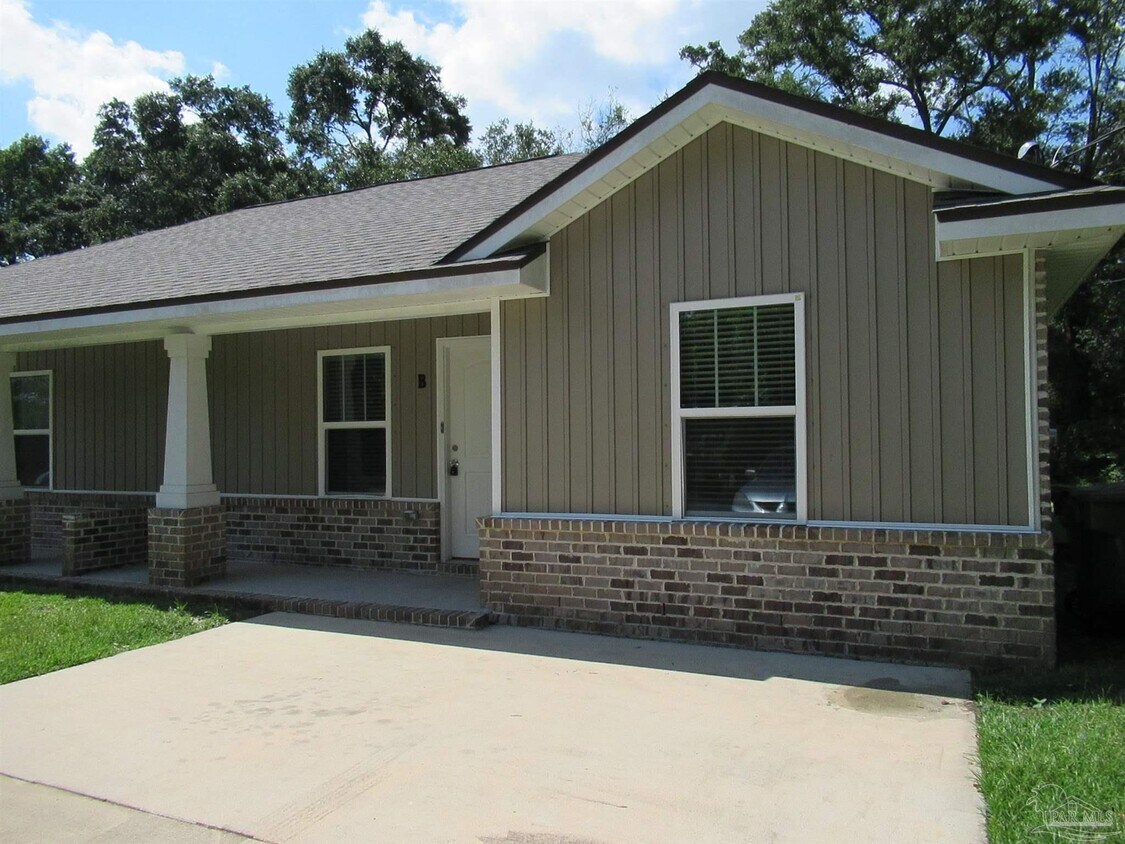 1601 Blackwell Ln, Pensacola, FL 32514 House Rental in Pensacola, FL