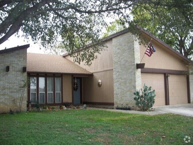 Building Photo - 13335 El Charro St