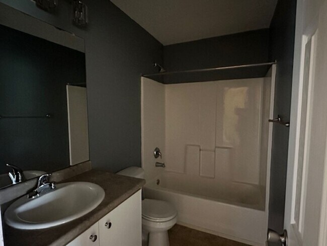 Foto del edificio - 4 Bedroom in Whispering Pines