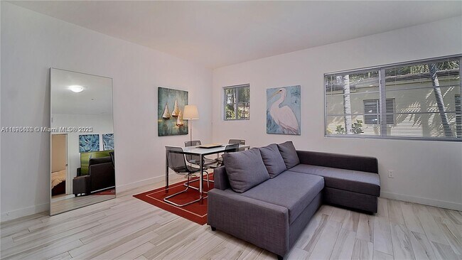 Foto del edificio - 1560 Meridian Ave