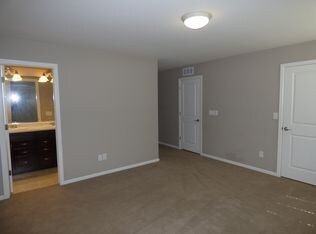 Foto del edificio - Modern & Convenient 3BR/3BA Home! AVAIL 07/15