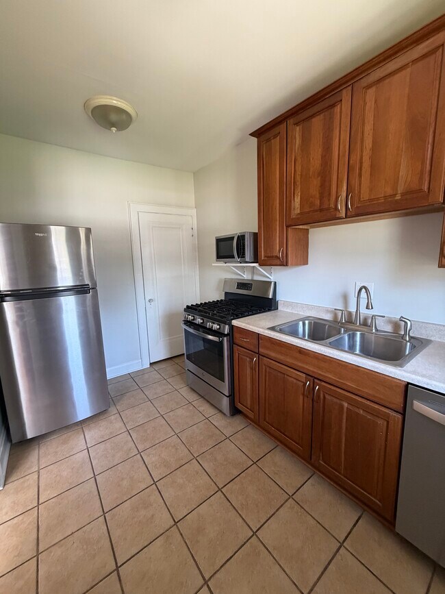 Foto del edificio - 81 W Weber Rd