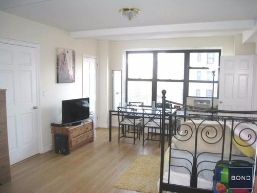 Primary Photo - 51 W 86th St
